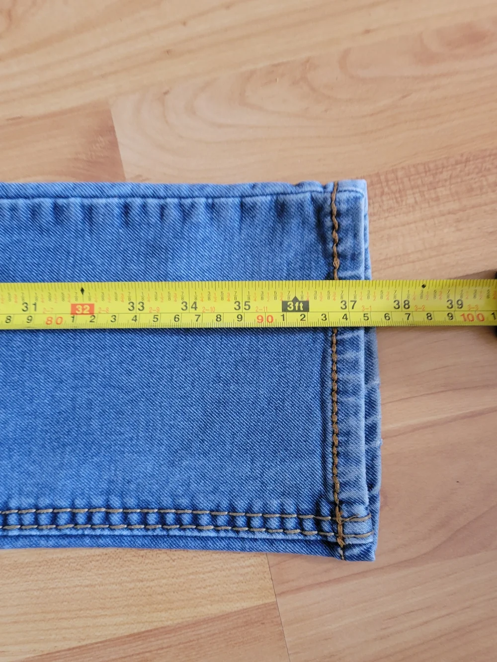True Religion Straight Leg Jeans, Light Blue Wash, Made in USA, Women's Size 32 - Picture 8 of 9